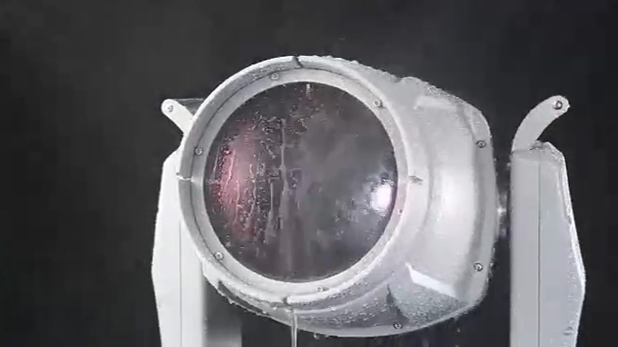 全压铸铝580户外防水光束灯